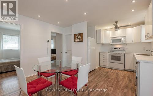 2137 Shore Lane, Wasaga Beach, ON - Indoor Photo Showing Kitchen