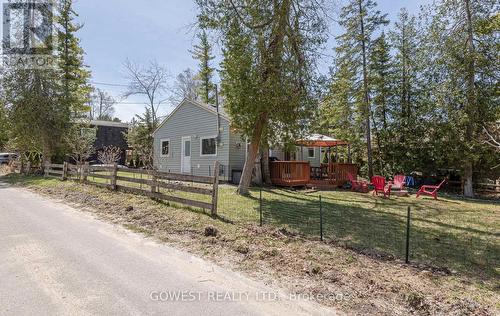 2137 Shore Lane, Wasaga Beach, ON - Outdoor