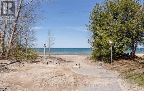 2137 Shore Lane, Wasaga Beach, ON - Outdoor With View