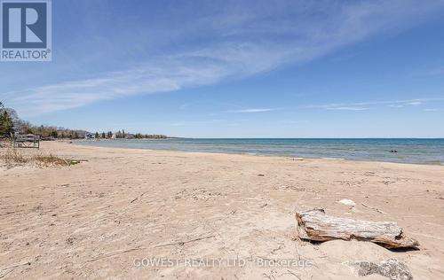 2137 Shore Lane, Wasaga Beach, ON - Outdoor With View