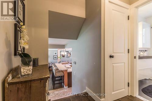 5222 Bromley Road, Burlington, ON - Indoor