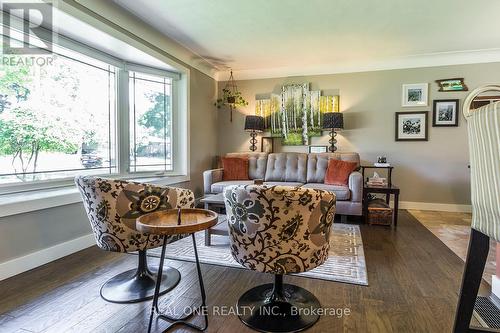 5222 Bromley Road, Burlington, ON - Indoor Photo Showing Other Room
