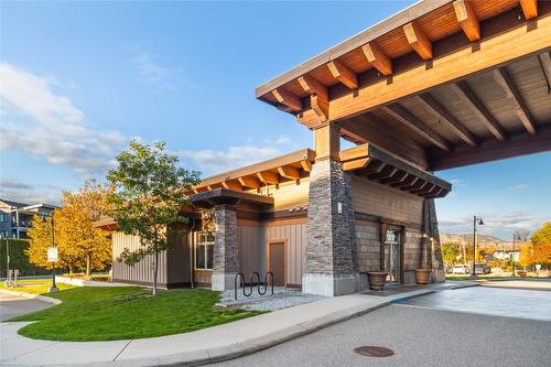 301-4205 Gellatly Road, West Kelowna, BC - Outdoor