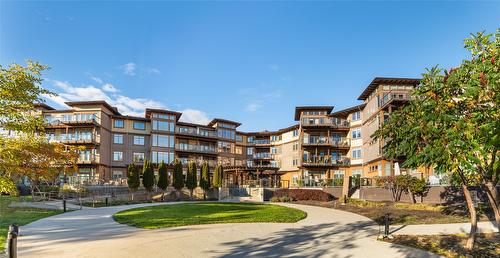 301-4205 Gellatly Road, West Kelowna, BC - Outdoor With Facade