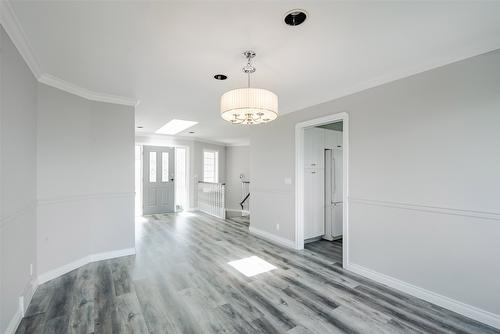 1180 Ray Road, Kelowna, BC - Indoor Photo Showing Other Room