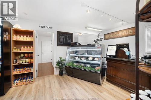 585 Seacliff Drive, Kingsville, ON 