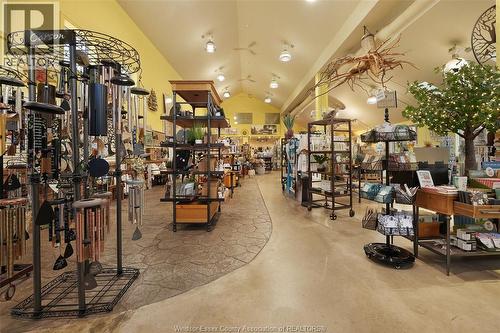 585 Seacliff Drive, Kingsville, ON 