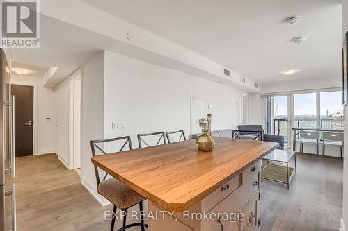 2235 - 5 Mabelle Avenue, Toronto, ON - Indoor Photo Showing Dining Room