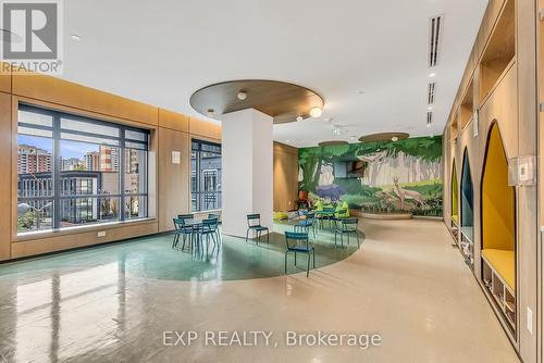 2235 - 5 Mabelle Avenue, Toronto, ON - Indoor Photo Showing Other Room