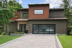 34 RIDEAUVIEW TERRACE  Ottawa, ON K2C 3R9