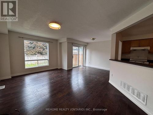 5289 Bushelgrove Circle, Mississauga, ON - Indoor