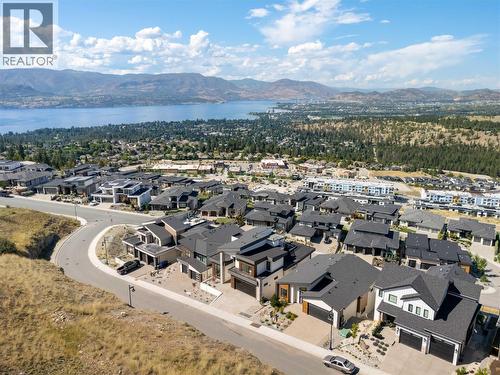 1016 Emslie Street, Kelowna, BC - Outdoor With Body Of Water With View
