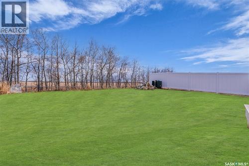 428 Woolf Bend, Saskatoon, SK - Outdoor