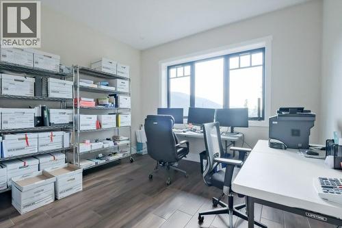 7839 Falcon Ridge Crescent, Kelowna, BC - Indoor Photo Showing Office