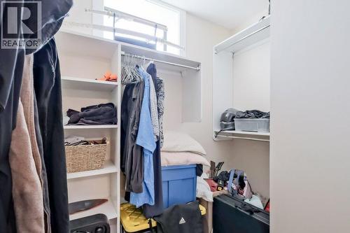 7839 Falcon Ridge Crescent, Kelowna, BC - Indoor With Storage