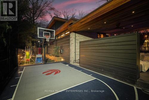 123 Kenollie Avenue, Mississauga, ON - Outdoor With Exterior