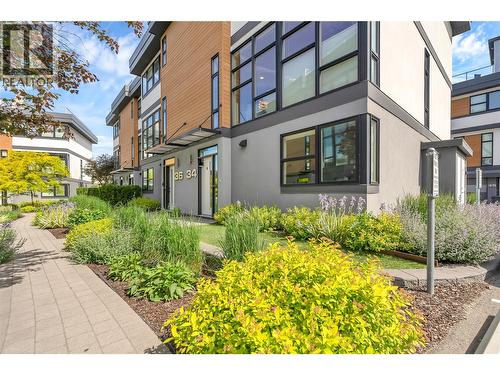 1515 Highland Drive N Unit# 34  Kelowna, BC V1Y 0C9