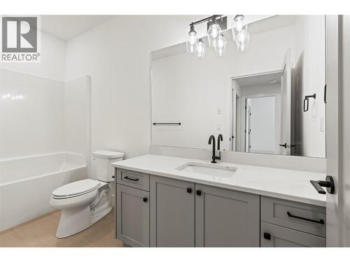 6997 Manning Place, Vernon, BC - Indoor Photo Showing Bathroom