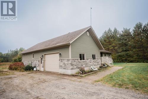 15 Machar/Strong Boundary Road, Strong, ON - Outdoor