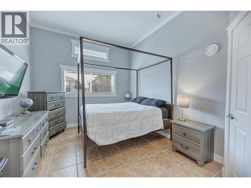 52 Harbour Key Drive, Osoyoos, BC - Indoor Photo Showing Bedroom