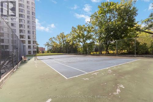 807 - 1201 North Shore Boulevard E, Burlington, ON - Outdoor