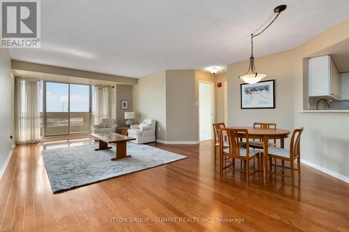 807 - 1201 North Shore Boulevard E, Burlington, ON - Indoor