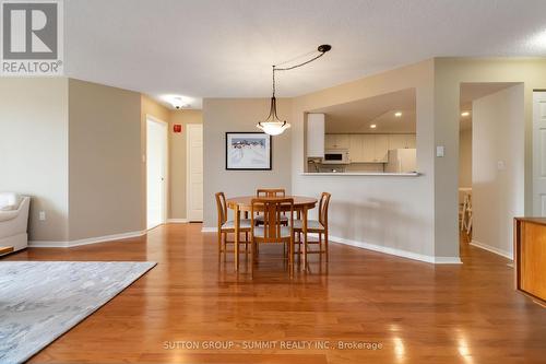 807 - 1201 North Shore Boulevard E, Burlington, ON - Indoor Photo Showing Dining Room