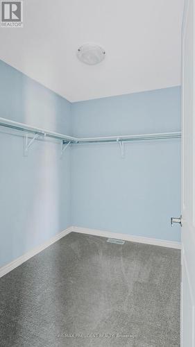 28 Mclaughlin Street, Welland, ON - Indoor With Storage