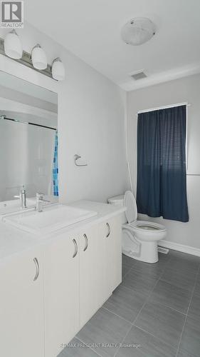28 Mclaughlin Street, Welland, ON - Indoor Photo Showing Bathroom