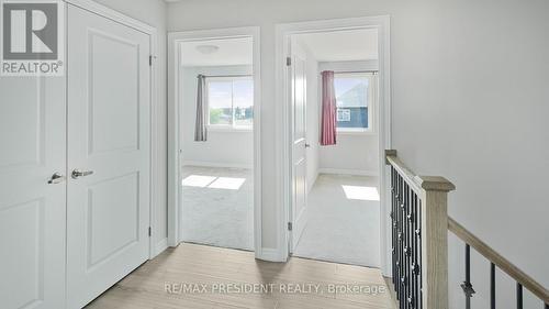 28 Mclaughlin Street, Welland, ON - Indoor Photo Showing Other Room