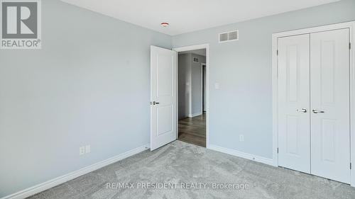 28 Mclaughlin Street, Welland, ON - Indoor