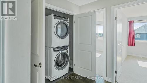 28 Mclaughlin Street, Welland, ON - Indoor Photo Showing Laundry Room