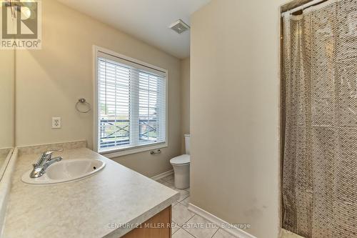 126 Merrilee Crescent, Hamilton, ON - Indoor Photo Showing Bathroom