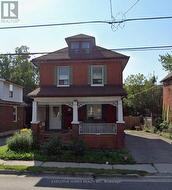 99 ADELAIDE AVENUE W  Oshawa, ON L1G 1Y5