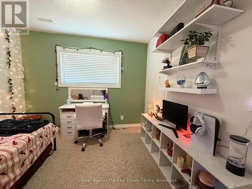 45 - 200 Pine Street, Bracebridge (Macaulay), ON - Indoor