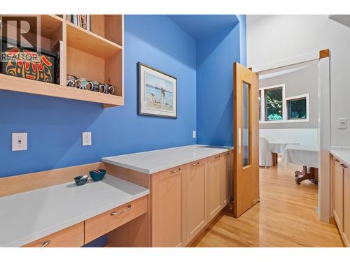 2919 Tower Hill Crescent, West Vancouver, BC - Indoor Photo Showing Other Room