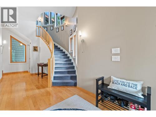 2919 Tower Hill Crescent, West Vancouver, BC - Indoor Photo Showing Other Room