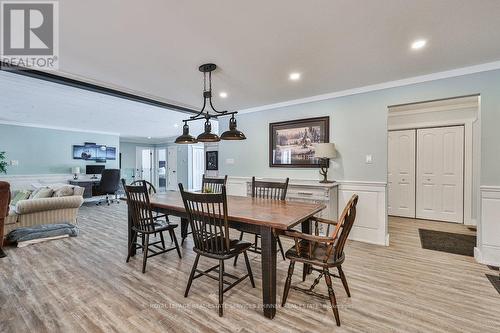 1068 Xavier Street, Gravenhurst, ON - Indoor Photo Showing Dining Room