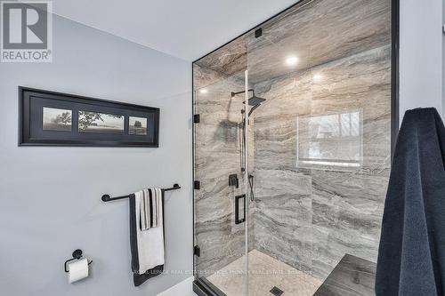 1068 Xavier Street, Gravenhurst, ON - Indoor Photo Showing Bathroom