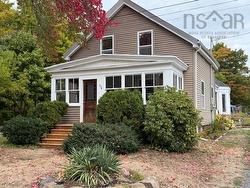 994 Pleasant Street  Canning, NS B0P 1H0