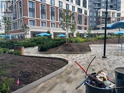 4 - 2485 EGLINTON AVENUE W  Mississauga, ON L5M 2T1