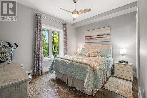 Primary Bedroom - 103 - 11B Salt Dock Road, Parry Sound, ON - Indoor Photo Showing Bedroom