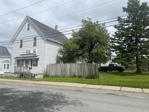 376 Washington Street, New Glasgow, NS 