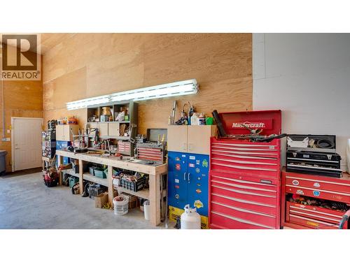 4767 Grandview Flats N Road, Armstrong, BC - Indoor