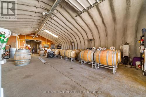 18055 Loyalist Parkway, Prince Edward County (Hillier Ward), ON 