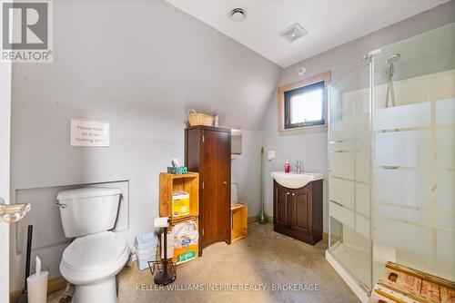 18055 Loyalist Parkway, Prince Edward County (Hillier Ward), ON 