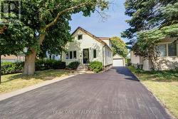 4052 SAINT JAMES AVENUE  Niagara Falls, ON L2E 6H6