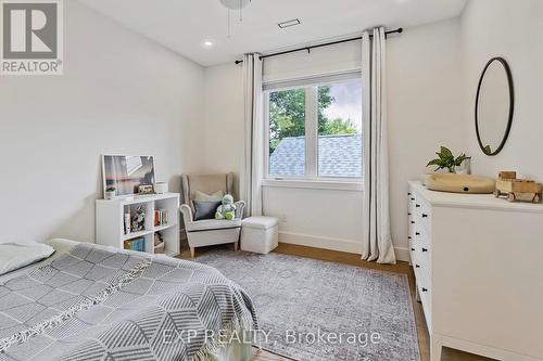 68 49Th Street N, Wasaga Beach, ON - Indoor Photo Showing Bedroom