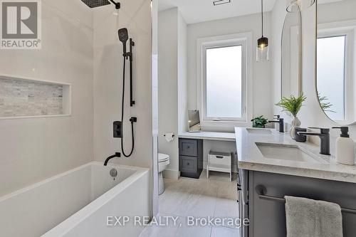 68 49Th Street N, Wasaga Beach, ON - Indoor Photo Showing Bathroom
