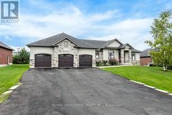 25 MENNILL DRIVE  Springwater, ON L0L 1Y3